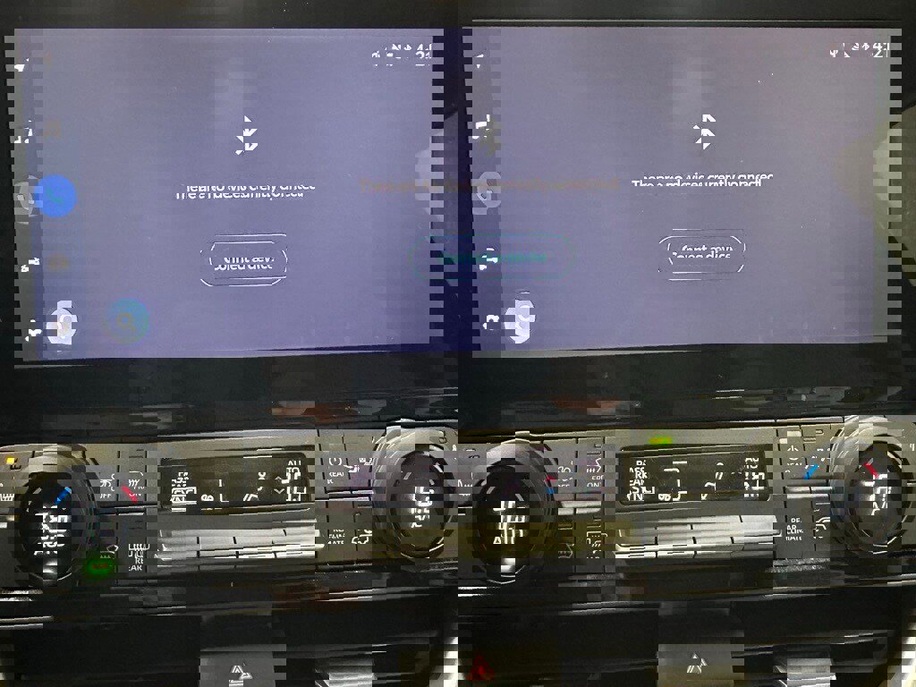 Used 2025 Toyota Grand Highlander AWD image 28