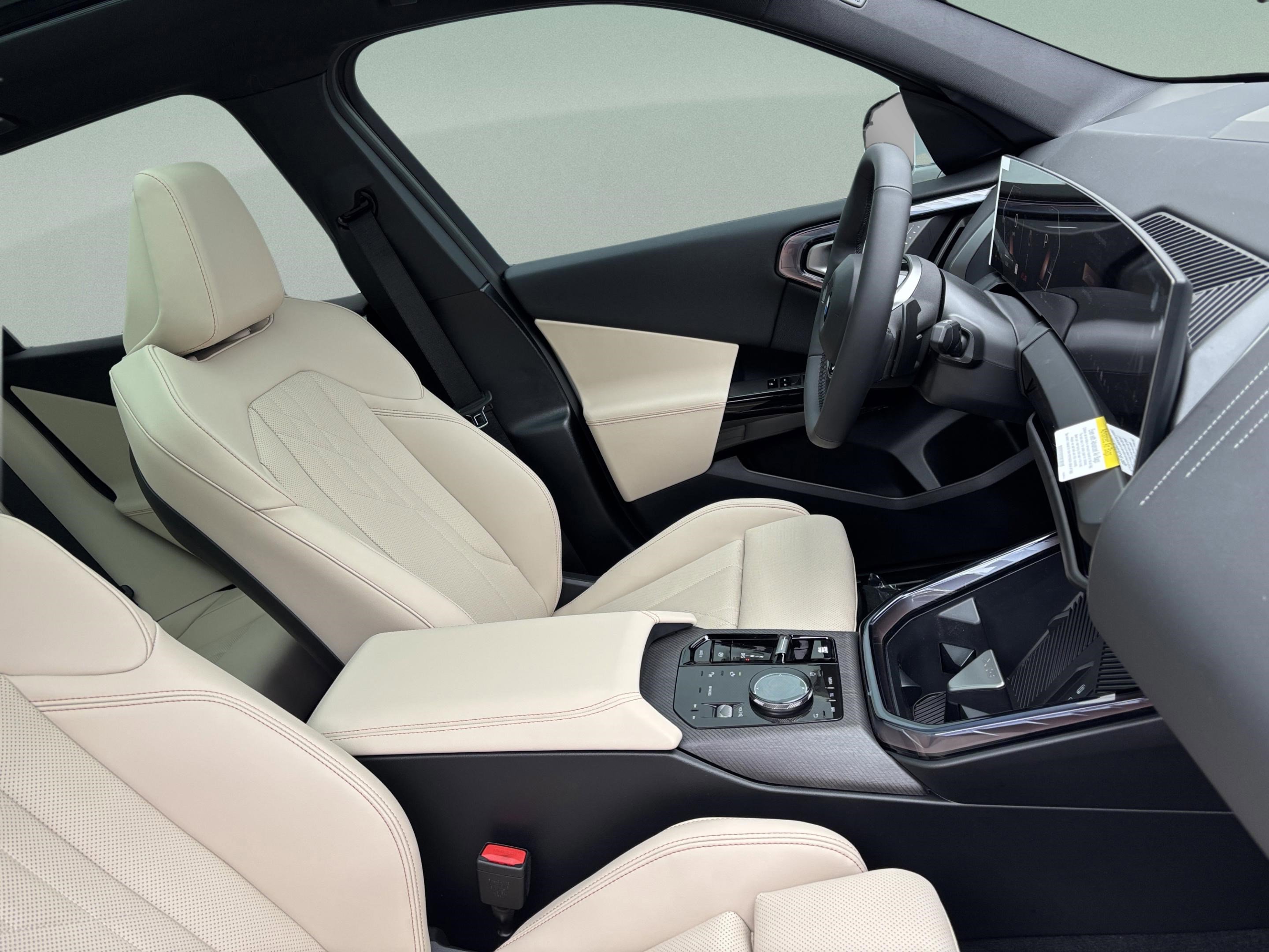 Used 2026 BMW X3 xDrive30 w/ Convenience Package image 31