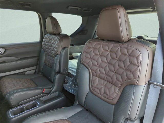 New 2026 Nissan Armada Platinum image 25