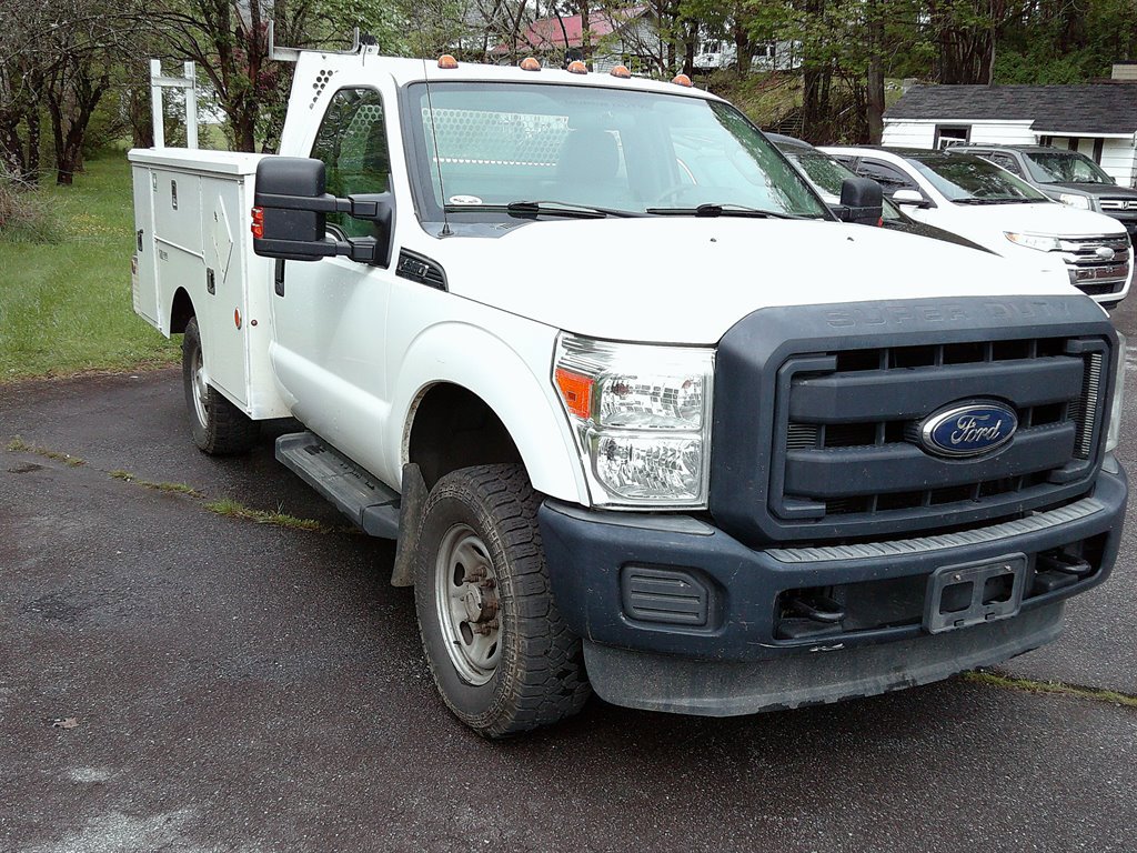 Used 2015 Ford F350 XL w/ Power Equipment Group AWD/4WD image 3