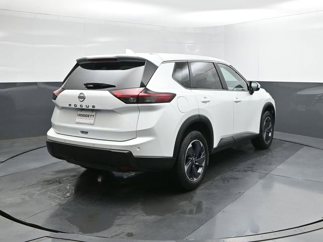 Used 2025 Nissan Rogue SV FWD image 30