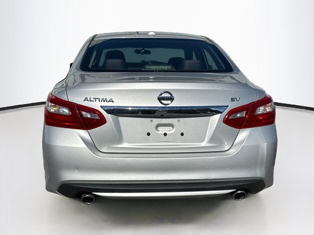 Used 2018 Nissan Altima 2.5 SV FWD image 9