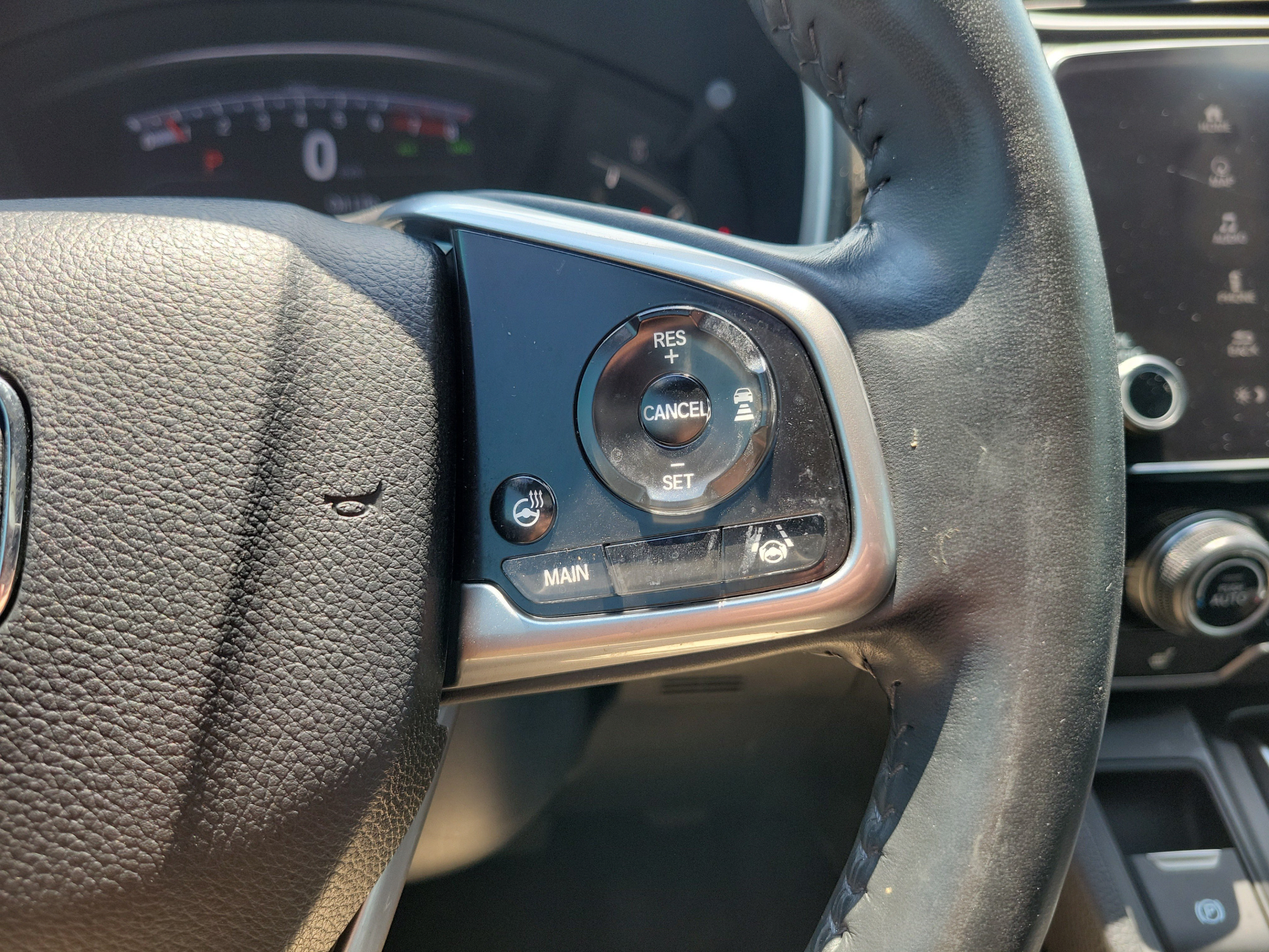 Used 2020 Honda CR-V Touring image 31