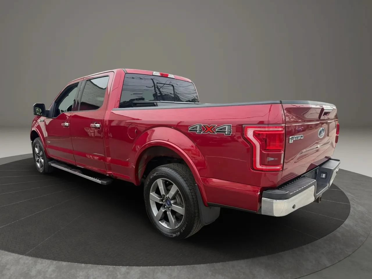 Used 2015 Ford F150 Lariat w/ Equipment Group 501A Mid AWD/4WD image 7