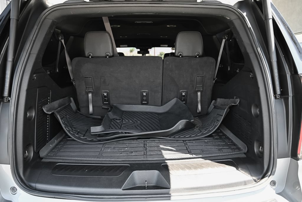 Used 2024 Chevrolet Suburban LT AWD/4WD image 42