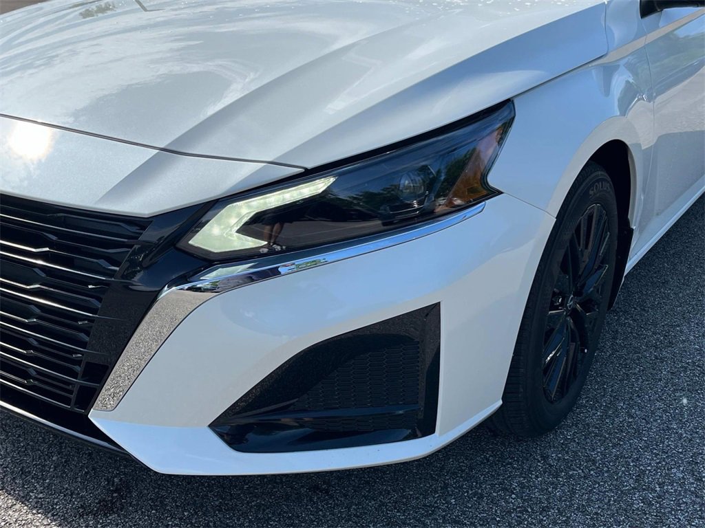 New 2025 Nissan Altima 2.5 SV w/ SV Special Edition Package image 10