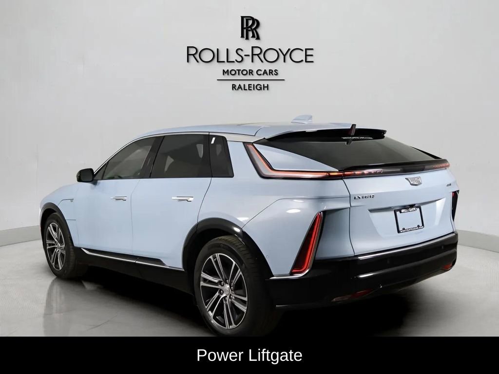 Used 2024 Cadillac Lyriq Luxury image 8