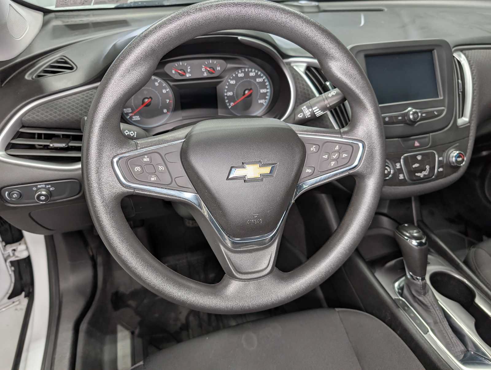 Used 2018 Chevrolet Malibu LS FWD image 33