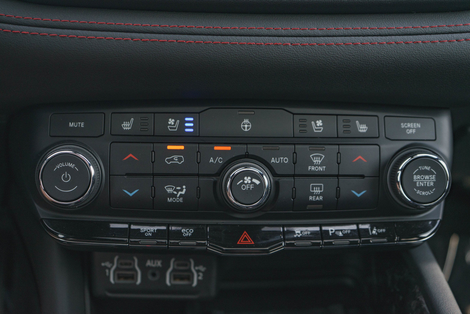 Used 2024 Dodge Durango R/T AWD/4WD image 18