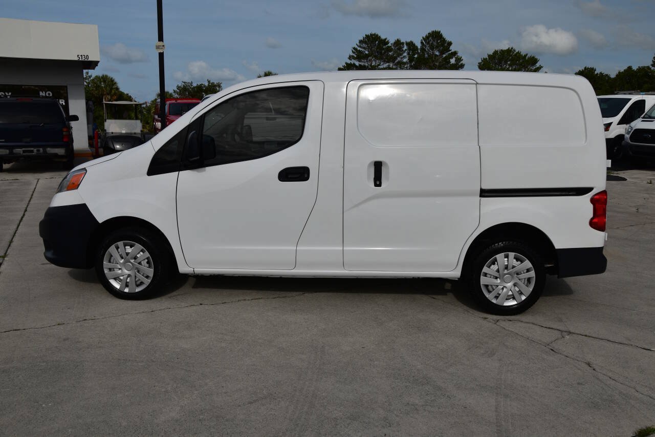 Used 2017 Nissan NV200 S w/ Back Door Glass Package FWD image 4