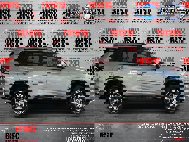 Used 2025 Toyota RAV4 SE
