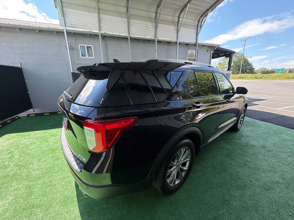 Used 2021 Ford Explorer Limited AWD/4WD image 6