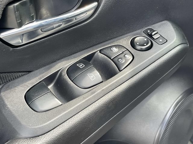 Certified 2024 Nissan Kicks SV w/ Interior Electronics Package FWD image 26