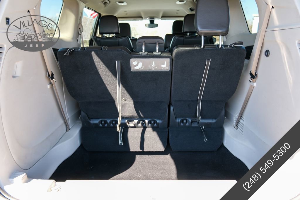 Used 2020 Chrysler Voyager Lxi FWD image 6