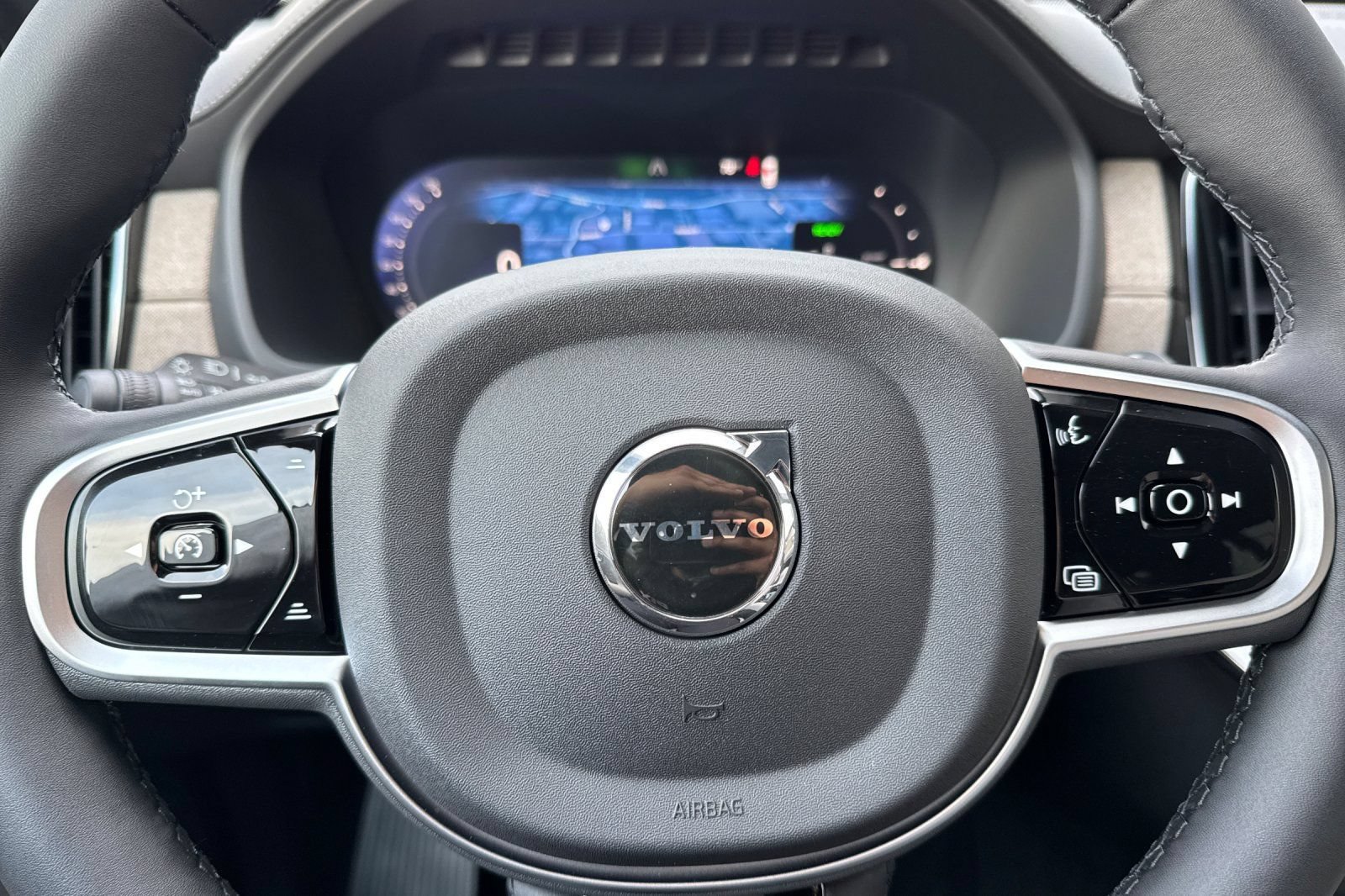 New 2026 Volvo XC90 T8 Ultra w/ Protection Package AWD/4WD image 27