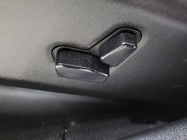 Used 2019 Jeep Grand Cherokee Limited image 32