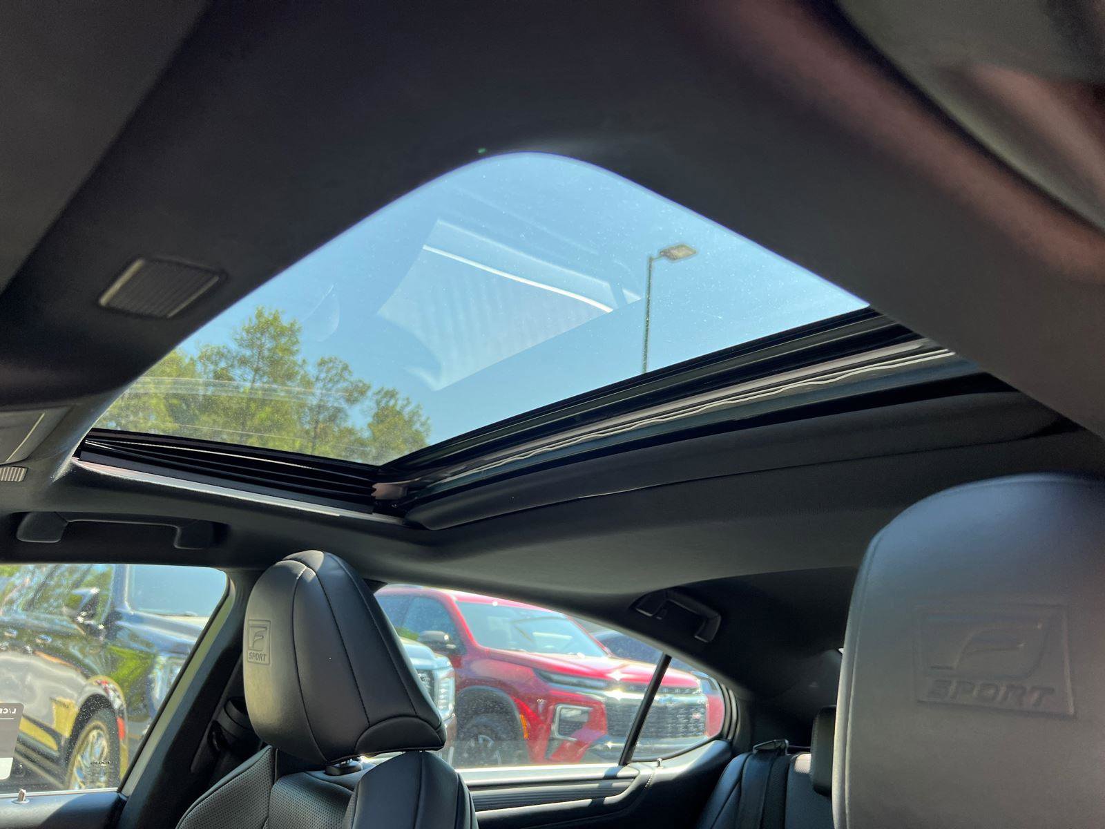 Used 2019 Lexus ES 350 F Sport w/ Accessory Package image 34