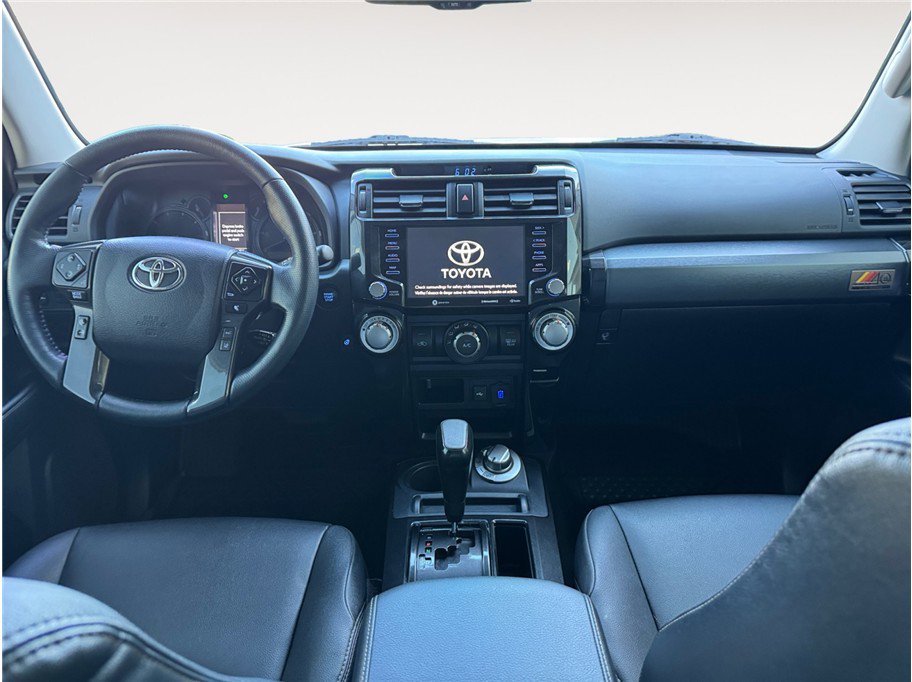 Used 2023 Toyota 4Runner 40th Anniversary SE AWD/4WD image 10