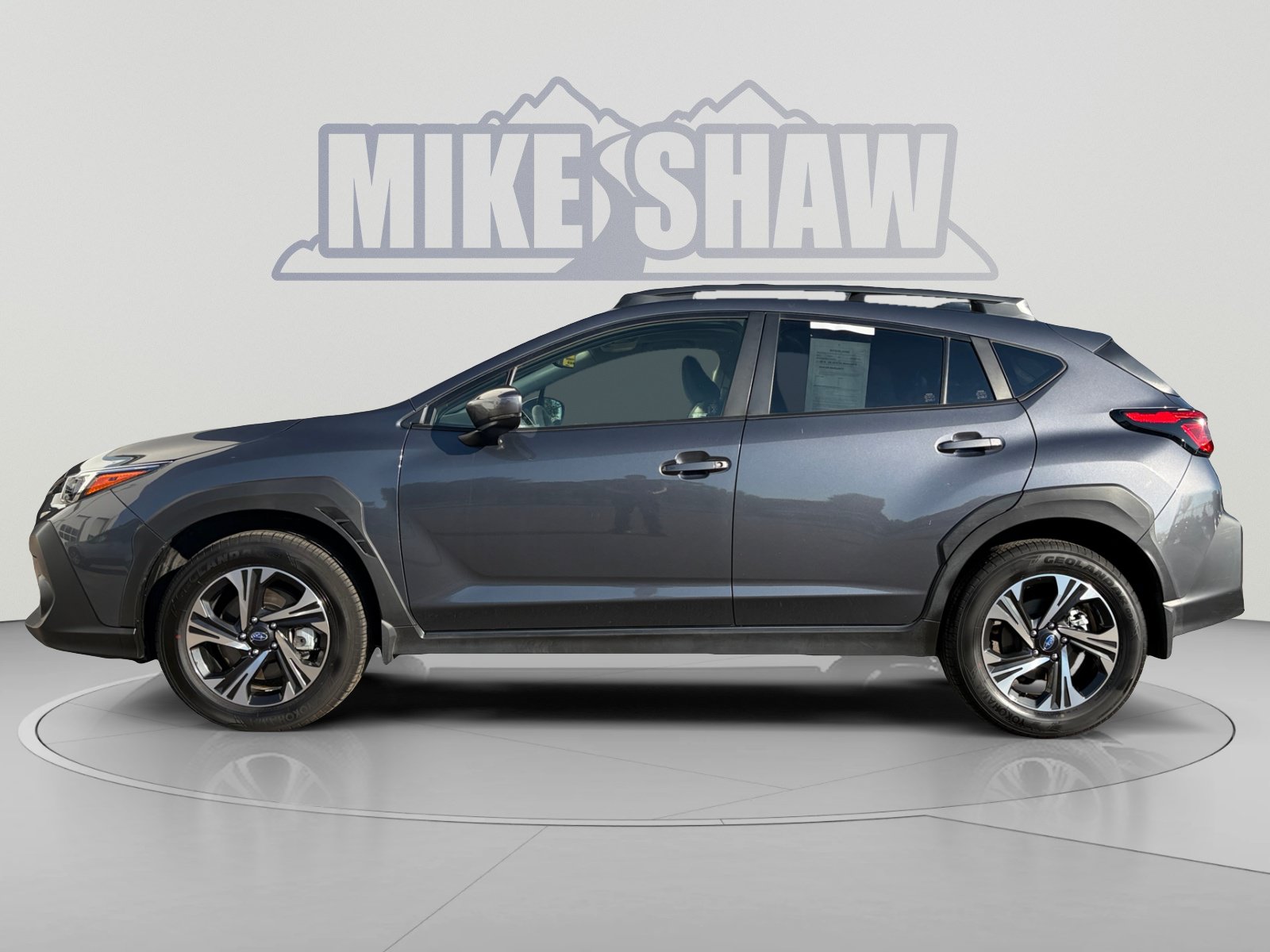 Used 2024 Subaru Crosstrek 2.0i Premium AWD/4WD image 2