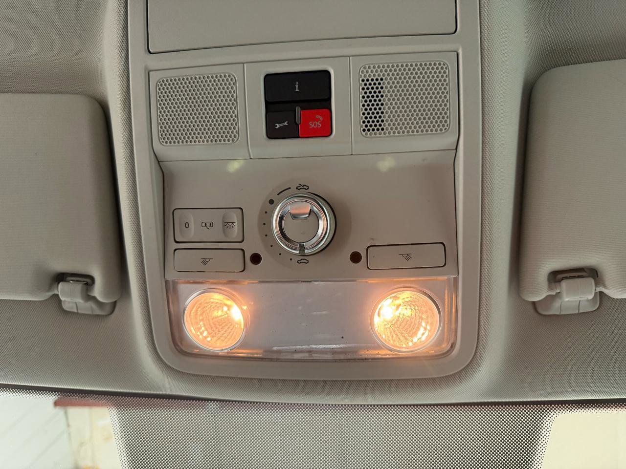 Used 2017 Volkswagen Jetta SE image 11