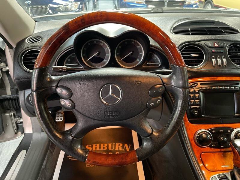 Used 2004 Mercedes-Benz SL 500 image 27