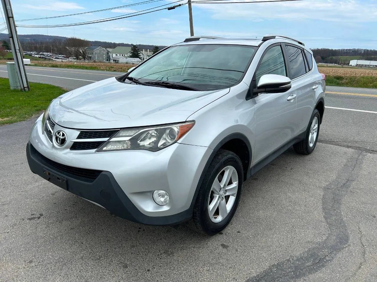 Used 2014 Toyota RAV4 XLE FWD image 6