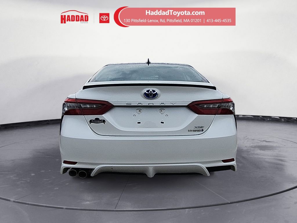 Used 2021 Toyota Camry XSE image 4