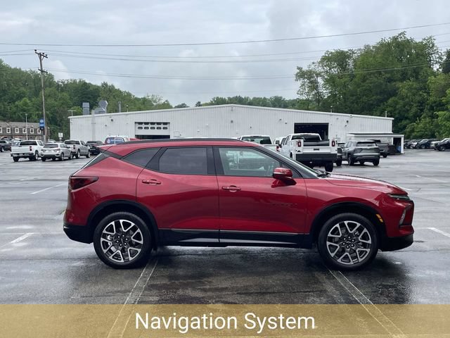 Certified 2025 Chevrolet Blazer RS w/ Enhanced Convenience Package AWD/4WD image 3