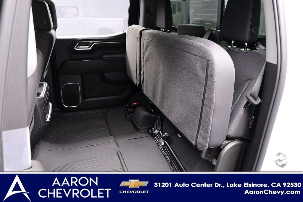 New 2026 Chevrolet Silverado 1500 RST w/ Convenience Package II AWD/4WD image 15