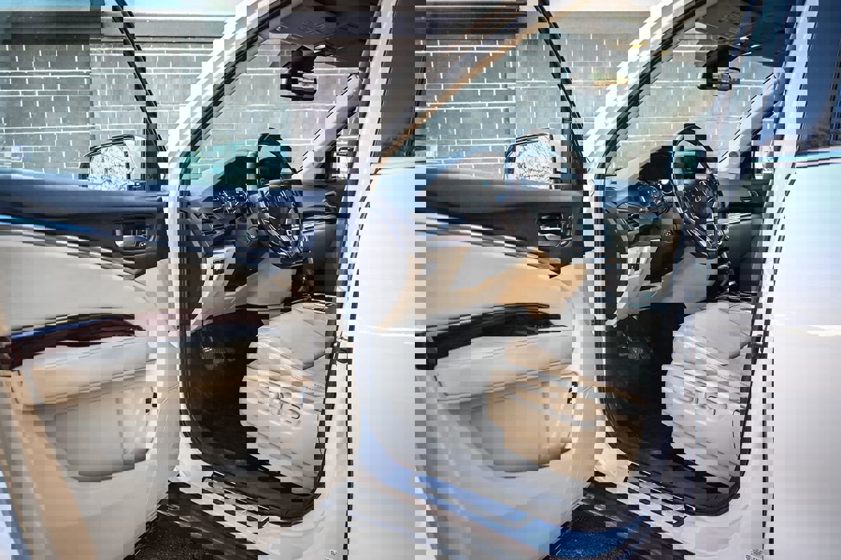 Used 2014 Acura MDX SH-AWD w/ Technology Package image 7