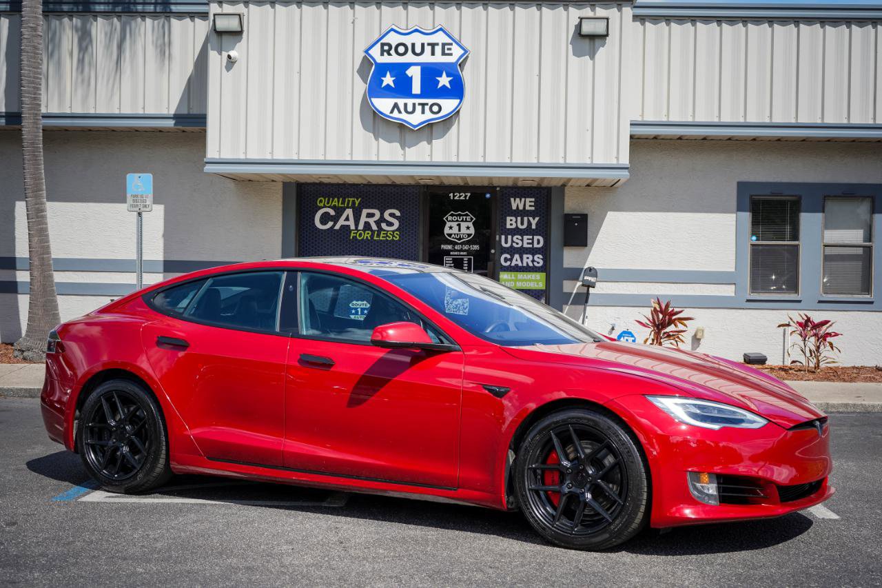 Used 2017 Tesla Model S 90D image 5