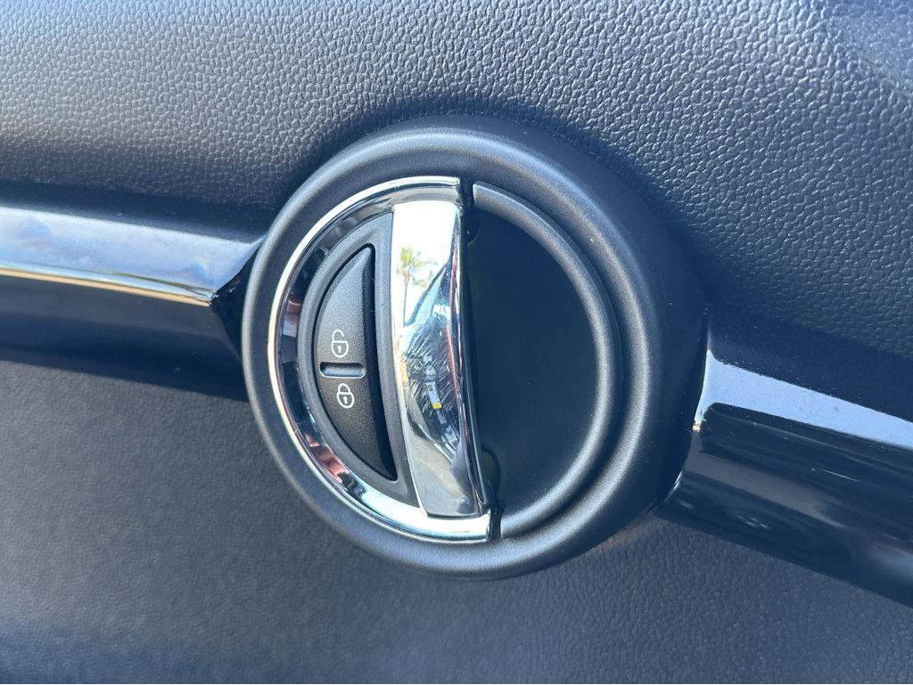 Used 2021 MINI Cooper John Cooper Works w/ Driver Assistance Package FWD image 35