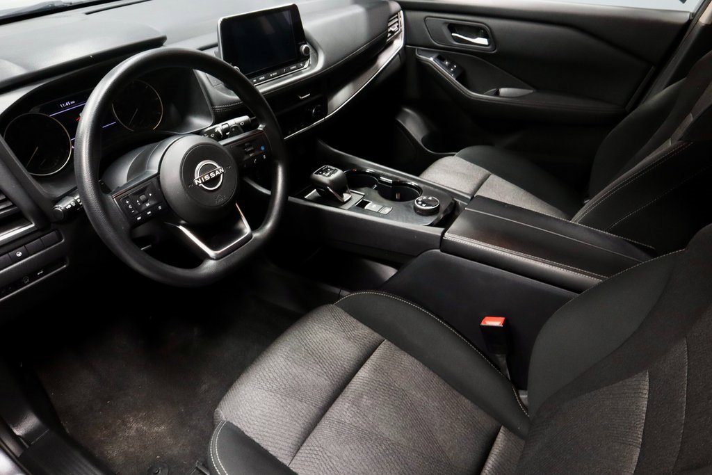 Certified 2024 Nissan Rogue SV image 27