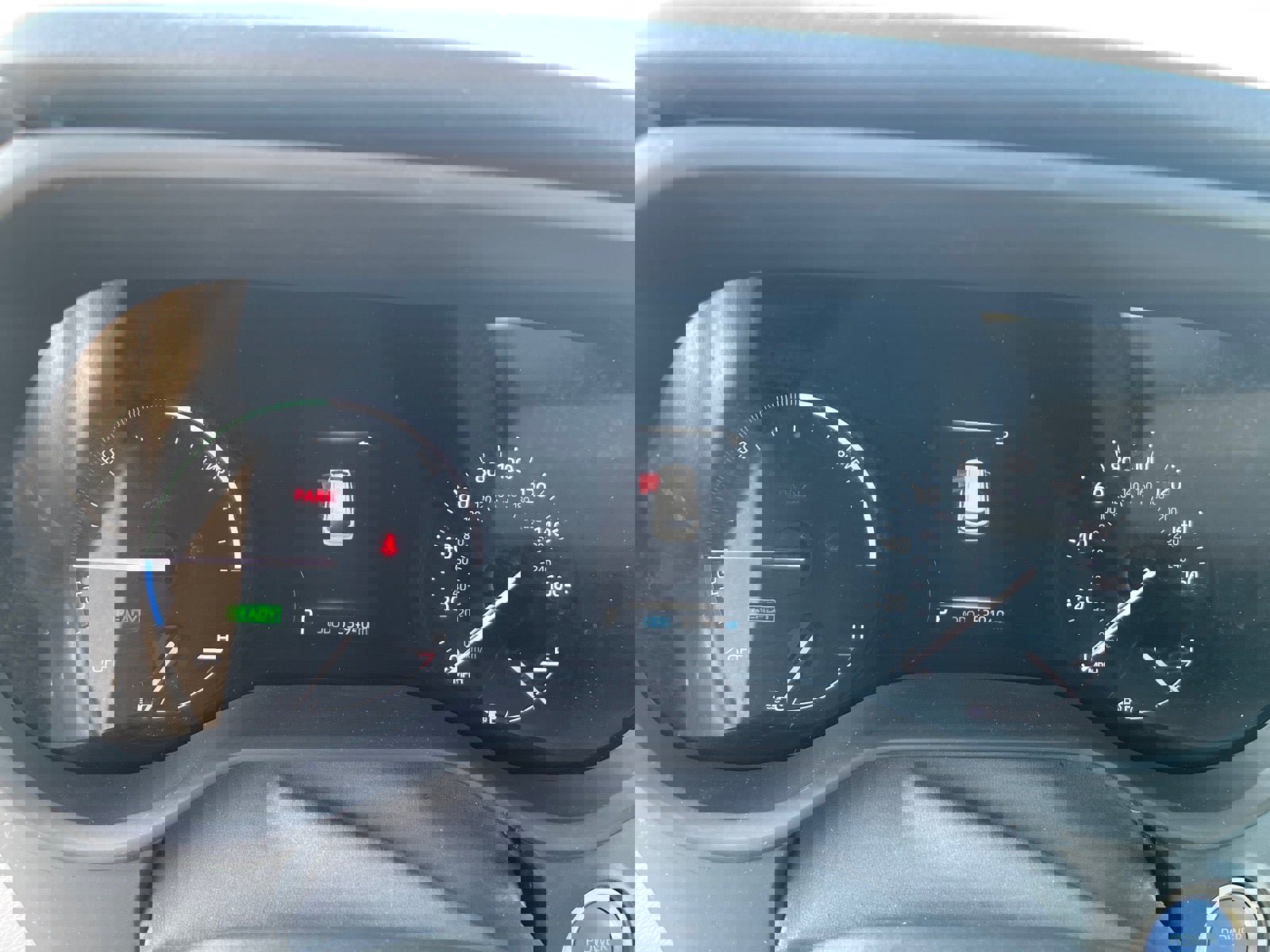 Used 2024 Toyota Sienna LE image 11