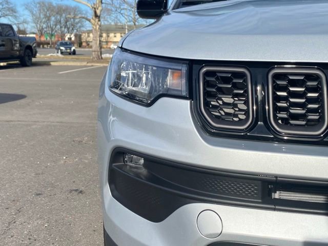New 2026 Jeep Compass Latitude AWD/4WD image 10