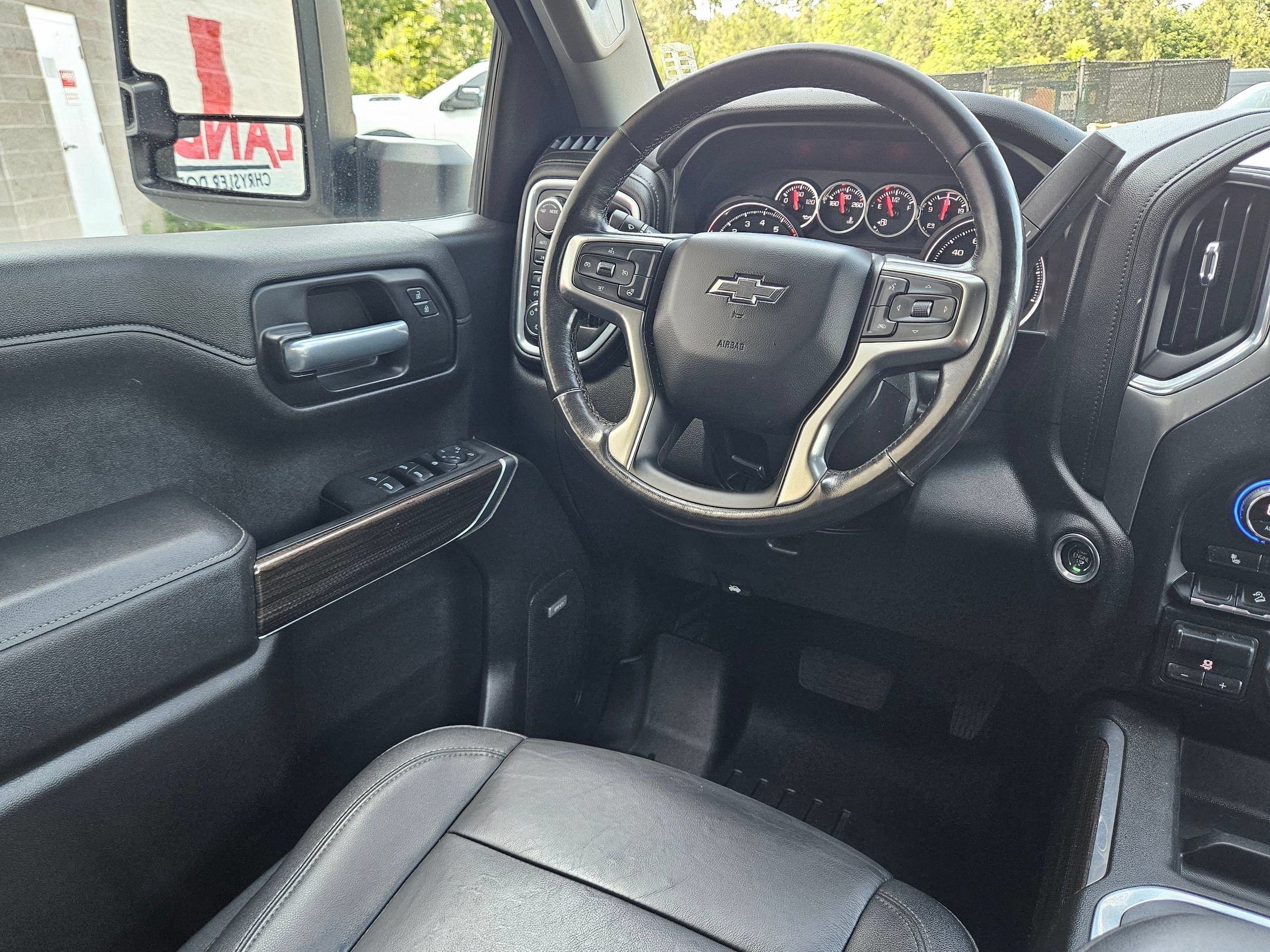Used 2021 Chevrolet Silverado 1500 RST AWD/4WD image 9