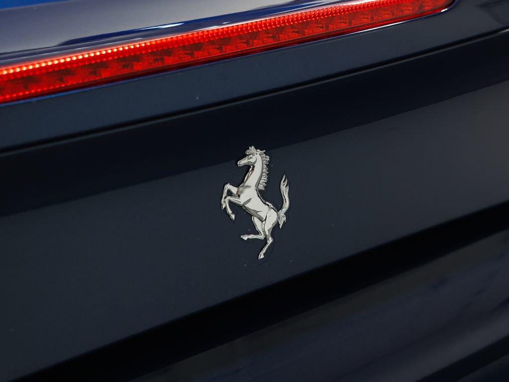 Used 2017 Ferrari 488 Spider image 35