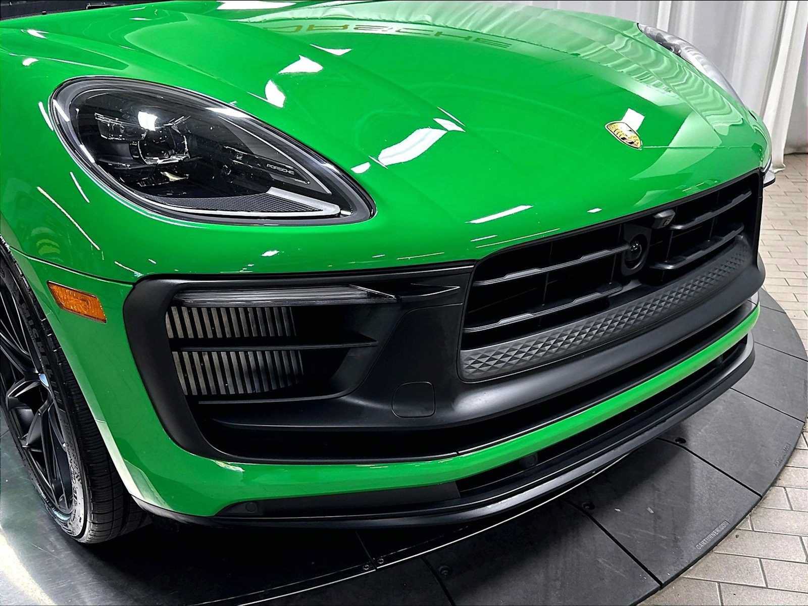 Used 2023 Porsche Macan GTS AWD/4WD image 32