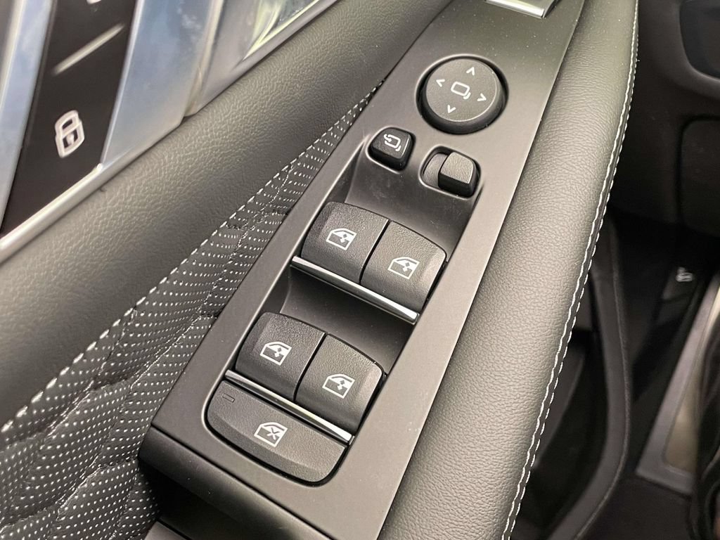 New 2026 BMW X5 M Competition w/ Executive Package AWD/4WD image 32