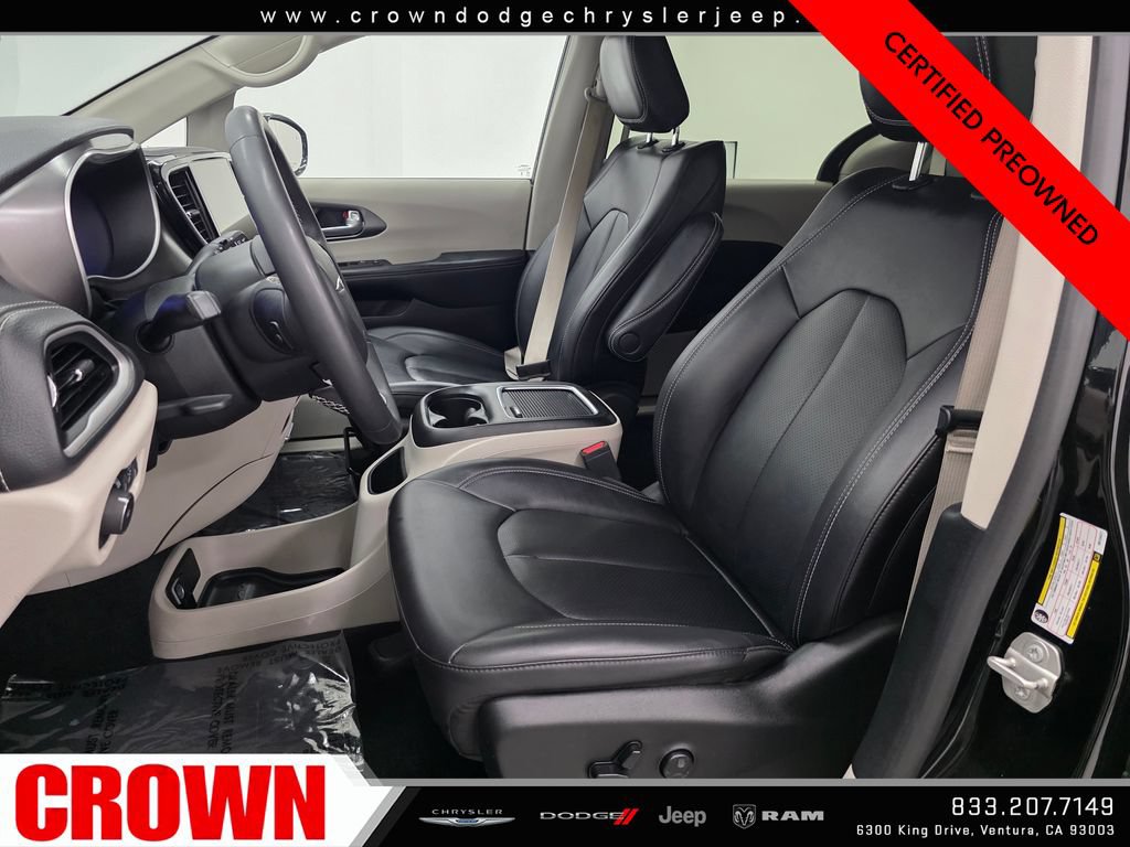 Certified 2024 Chrysler Pacifica Limited FWD image 22