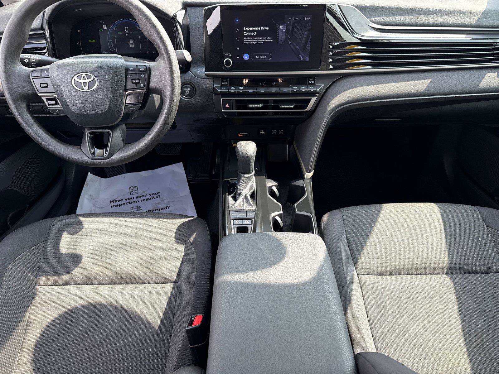 Used 2025 Toyota Camry LE FWD image 28