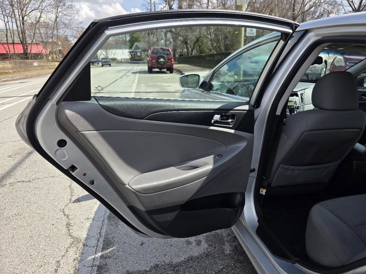 Used 2013 Hyundai Sonata GLS w/ Popular Equipment Pkg image 18