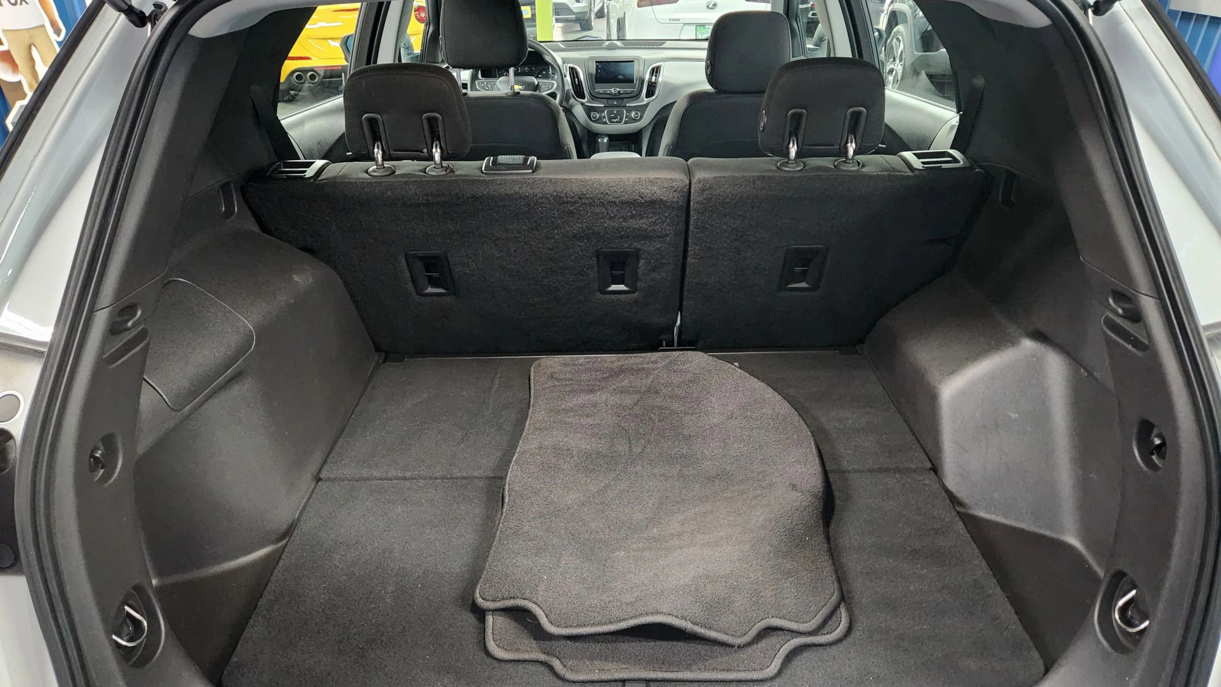 Used 2019 Chevrolet Equinox LS image 54