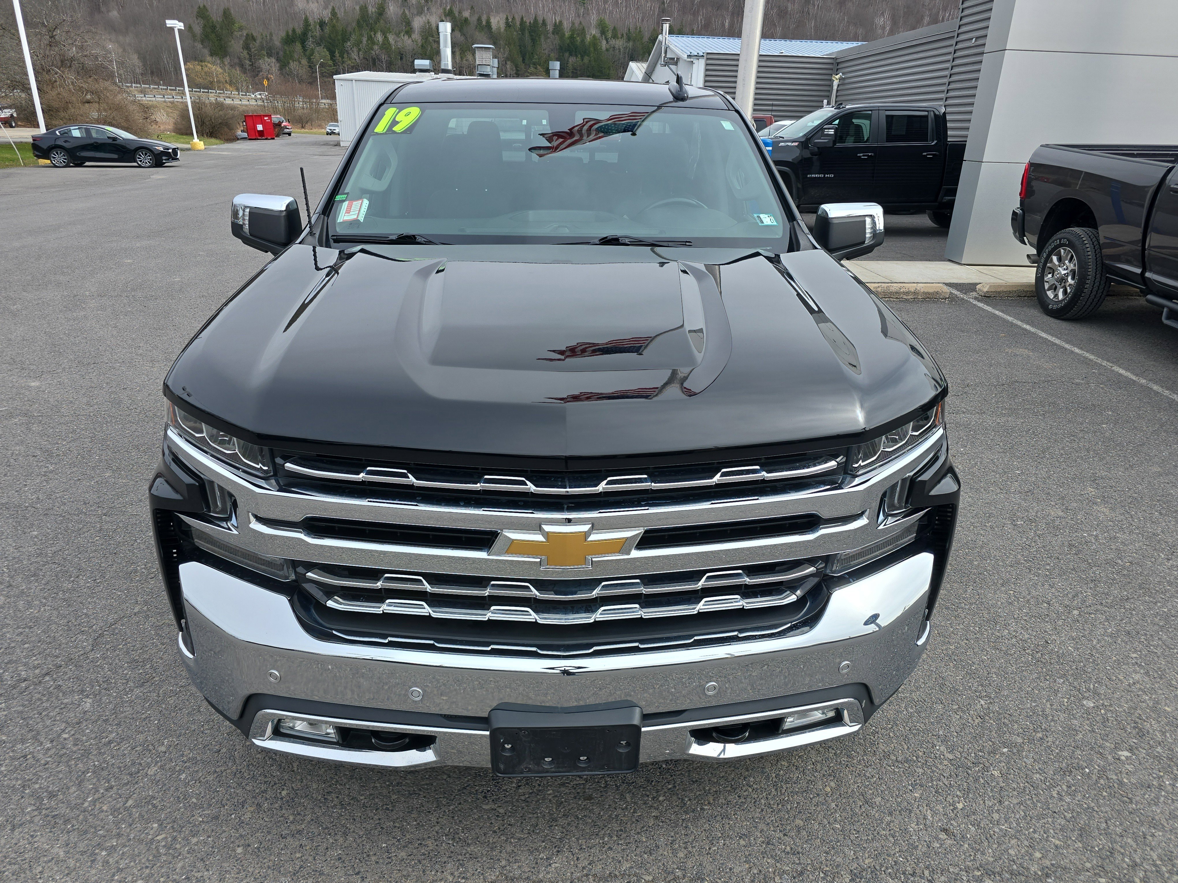Used 2019 Chevrolet Silverado 1500 LTZ w/ LTZ Plus Package image 9