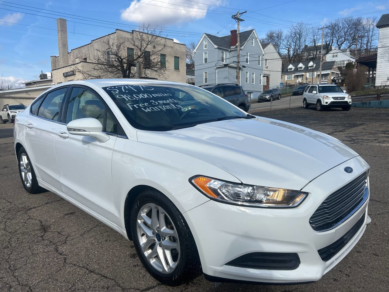 Used 2015 Ford Fusion SE image 4