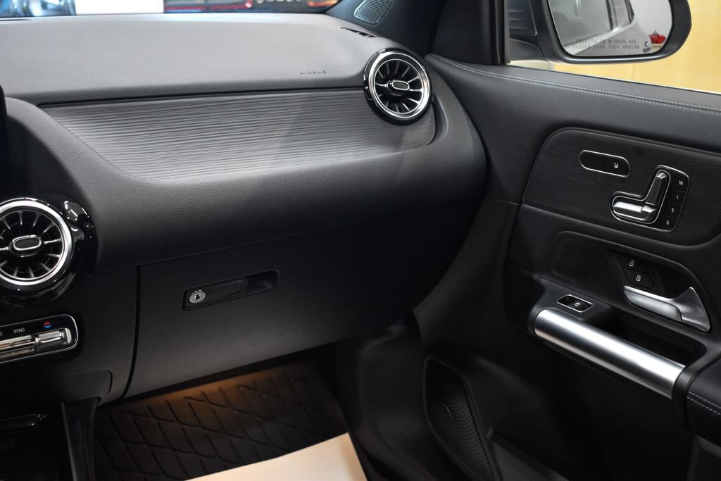 Certified 2026 Mercedes-Benz GLA 250 4MATIC image 19
