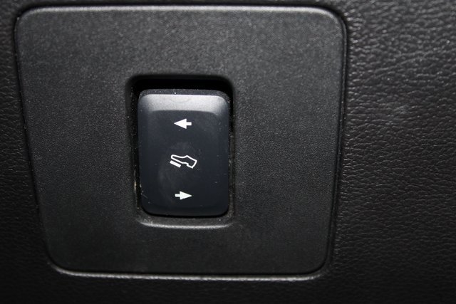 Used 2015 Ford F150 Platinum image 31