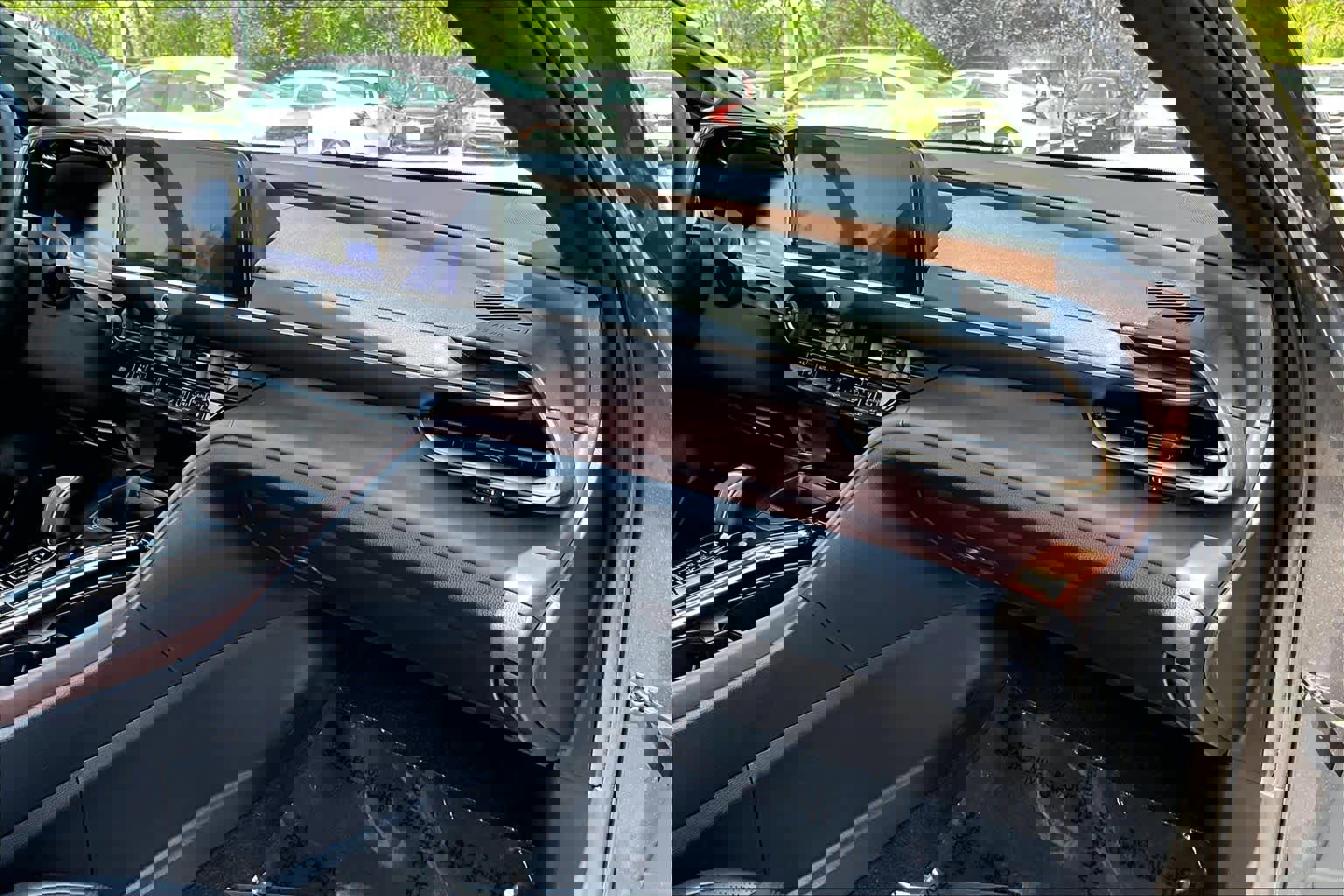 Used 2024 Toyota Crown Limited w/ Advanced Technology Package image 19