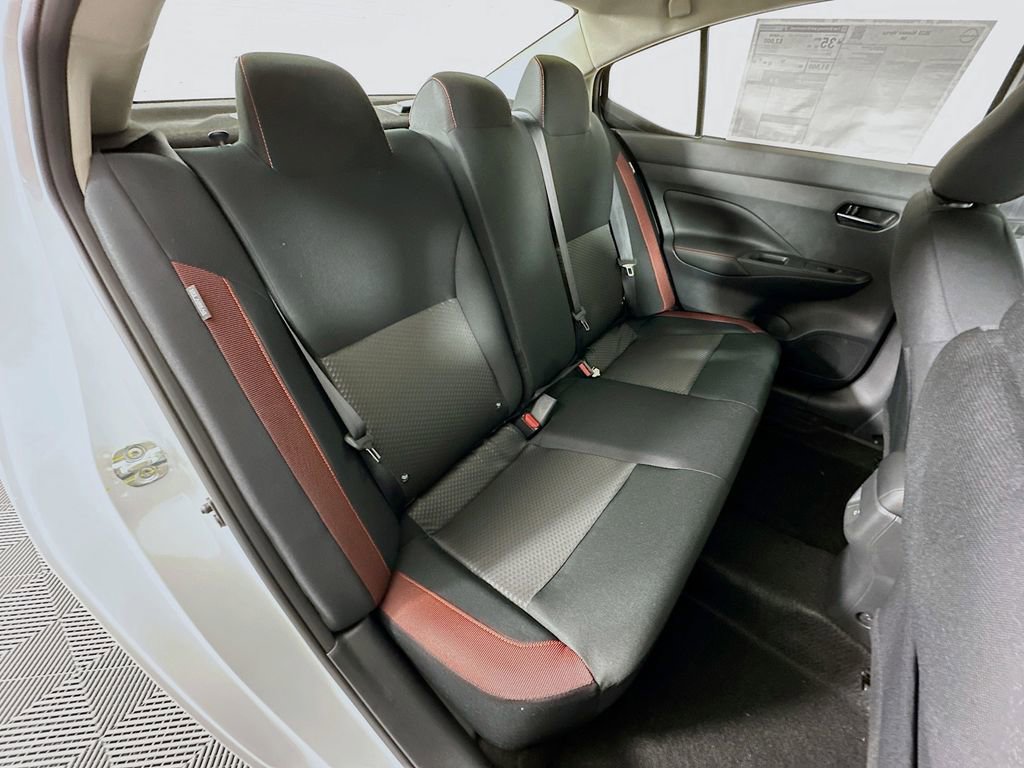 New 2025 Nissan Versa SR w/ Trunk Package image 32