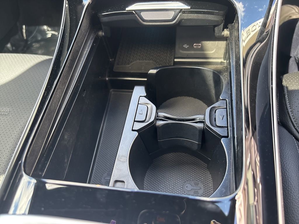 Used 2024 Mercedes-Benz C 300 4MATIC Sedan image 29